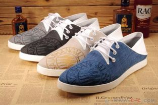 廣東真皮鞋廠批發(fā)供應(yīng)外貿(mào)休閑品牌皮鞋,正裝商務(wù)皮鞋,日常休閑皮鞋可混批